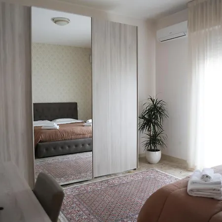 Blancohouse - Berto Luxury Centro Storico 리미니