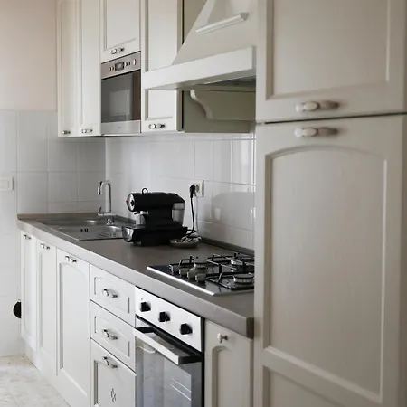 Blancohouse - Berto Luxury Centro Storico Apartamento Rimini